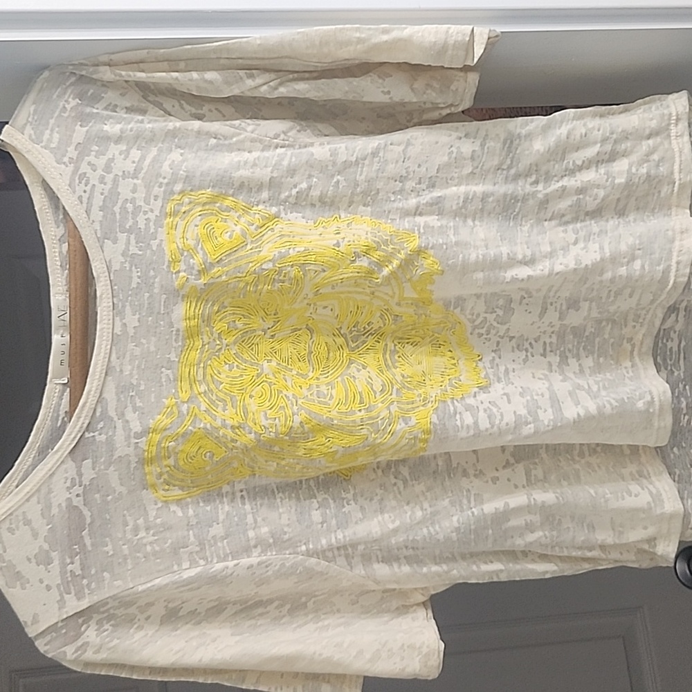 Tiger crop top